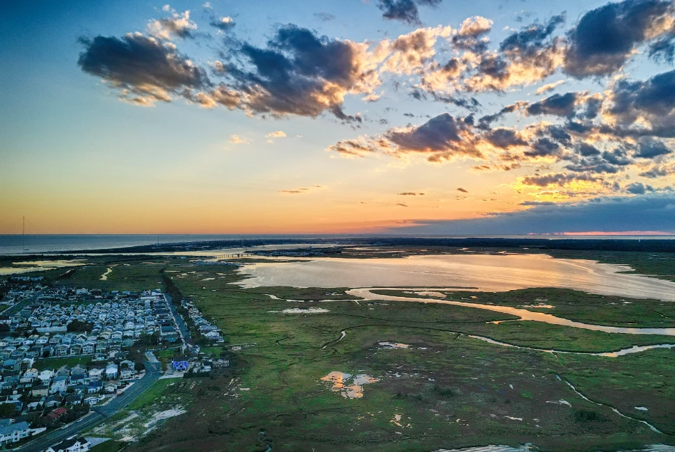 Discovering Wildwood, NJ: An Introduction to the City's Charming Vibe and Weather